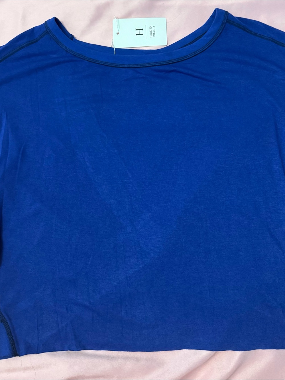 Women’s activewear top size XL